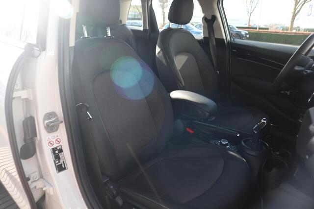 Mini COOPER 5 Deurs 1.5 Classic