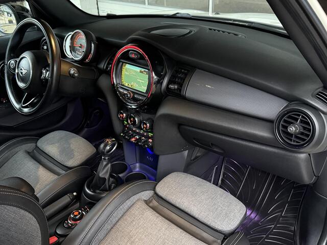 Mini COOPER Mini 1.5 Chili 5 drs | LED KOPLAMPEN | CLIMATE CONTROL | STOELVERWARMING | PARKEERSENSOREN |