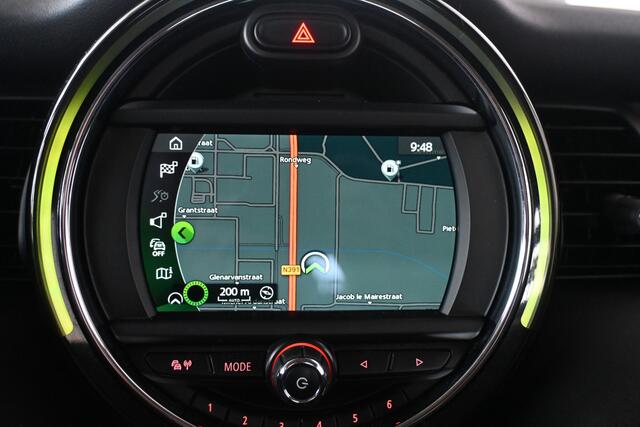 Mini COOPER Mini 1.5 Airco Navigatie LED Cruise Control Direct Leverbaar! Rijklaarprijs Inruil Mogelijk!