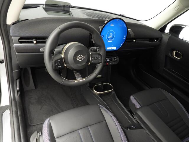 Mini COOPER 3-deurs C Automaat / LED / Stoelverwarming / Pakket S / Head-up / Park assist / Alu wielen 17 inch