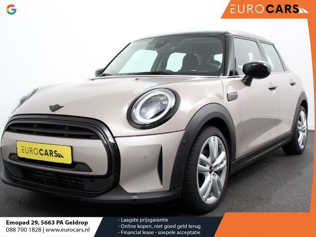 Mini COOPER Mini 1.5 Maximise Steptronic 5 deurs Navigatie Apple Carplay/Android Auto Camera Parkeer sensoren Airco Cruise Control Led