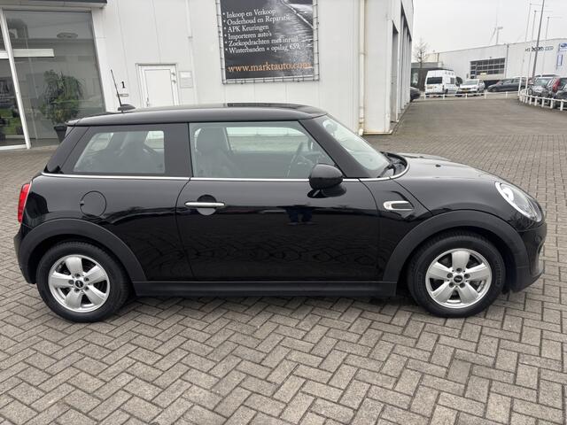 Mini COOPER Mini 1.5 Business Navi Cruise Parkeersensoren