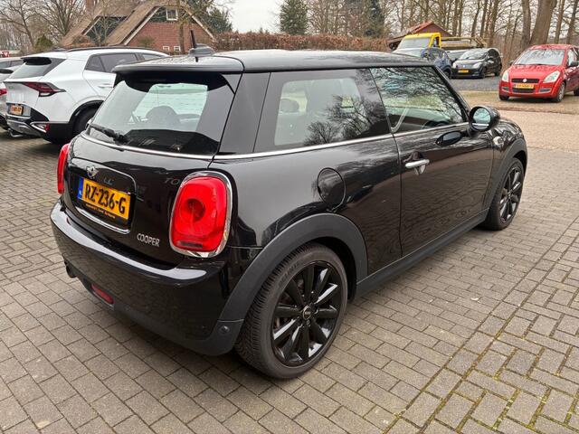 Mini COOPER 1.5 COOPER BUSINESS