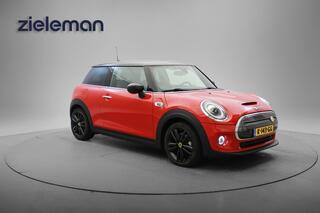 mini-cooper-electric-blackenred-edi