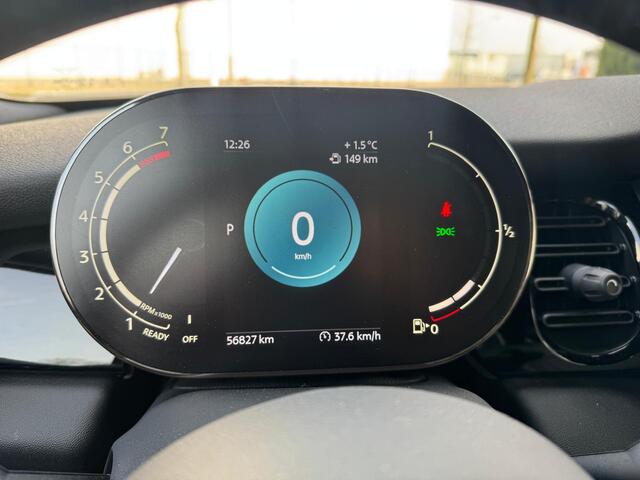 Mini COOPER Mini Cabrio 1.5 MINI Yours NAVIGATIE Camera Climaat Control Neem contact op en we maken een afspraak!