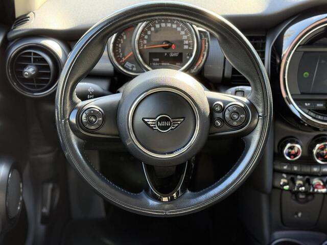 Mini COOPER Mini 1.5 Chili l PDC l Navigatie l Cruise Control l Half Leder l Stoelverwarming