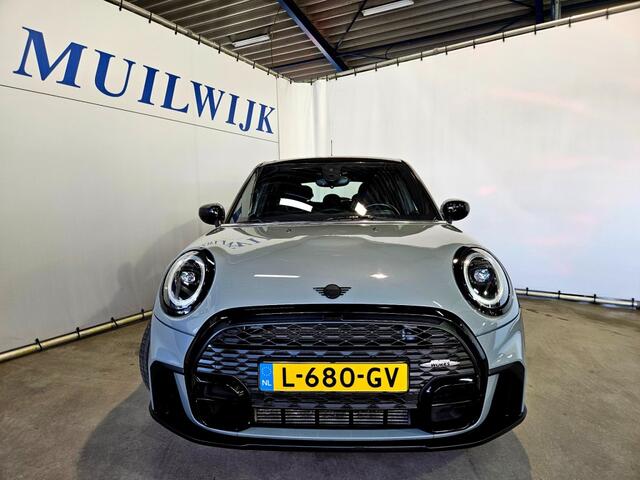 Mini COOPER Cooper John Cooper Works 1.5 Cooper / Black Optic / Camera / NL Auto
