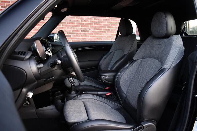 Mini COOPER Mini Cabrio 1.5 136pk aut Camera 18inch LED Windscherm