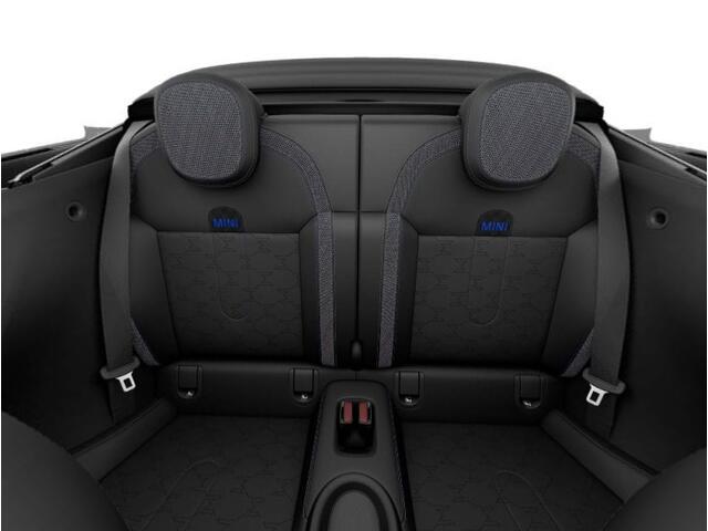 Mini COOPER Mini Cabrio 2.0 C Classic M Head up - Elektrisch verwarmde stoelen - Comfort Acces - Spiegelpakket - Windscherm - High-beam Assistant - Automatisch dimmende binnenspiegel - MINI Experience Modes -