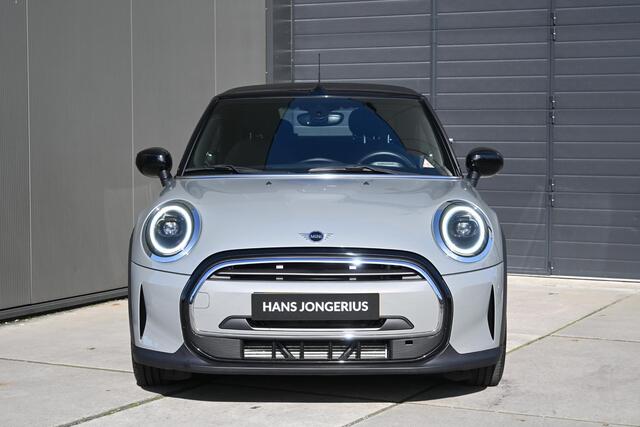 Mini COOPER Mini Cabrio 1.5 Classic | STOELVERWARMING | CAMERA | AUTOMAAT | NAVI | CRUISE CONTROL | CLIMATE CONROL | PDC | LMV |