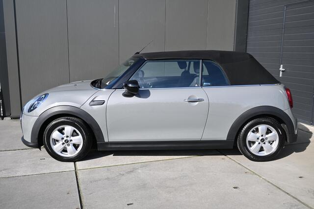 Mini COOPER Mini Cabrio 1.5 Classic | STOELVERWARMING | CAMERA | AUTOMAAT | NAVI | CRUISE CONTROL | CLIMATE CONROL | PDC | LMV |