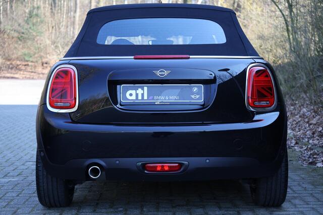 Mini COOPER Mini Cabrio 1.5 Harman Kardon I Keyless I Navi I Parkeerassistent I Windvanger I Stoelverwarming I Achteruitrijcamera I Stoelverwarming I MINI Excitement-pakket I Etc.