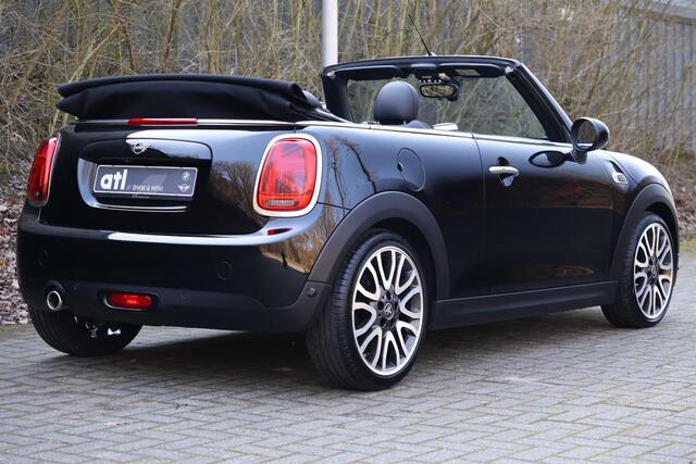 Mini COOPER Mini Cabrio 1.5 Harman Kardon I Keyless I Navi I Parkeerassistent I Windvanger I Stoelverwarming I Achteruitrijcamera I Stoelverwarming I MINI Excitement-pakket I Etc.