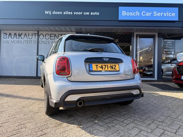 Mini COOPER Mini 1.5 Classic | Camden Edition