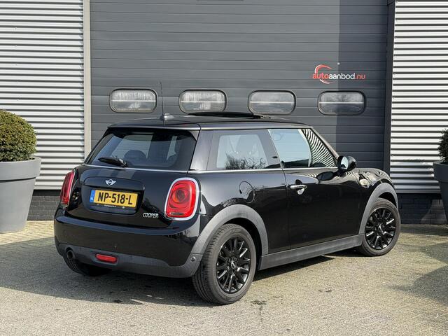 Mini COOPER Mini 1.5 Marylebone | Panoramadak | Navigatie | Head-Up Display | Lederen Bekleding | Climate Control | Stoelverwarming |