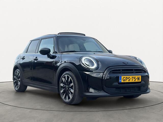 Mini COOPER 1.5 Automaat 5-Deurs Yours Pano Head-UP Leer