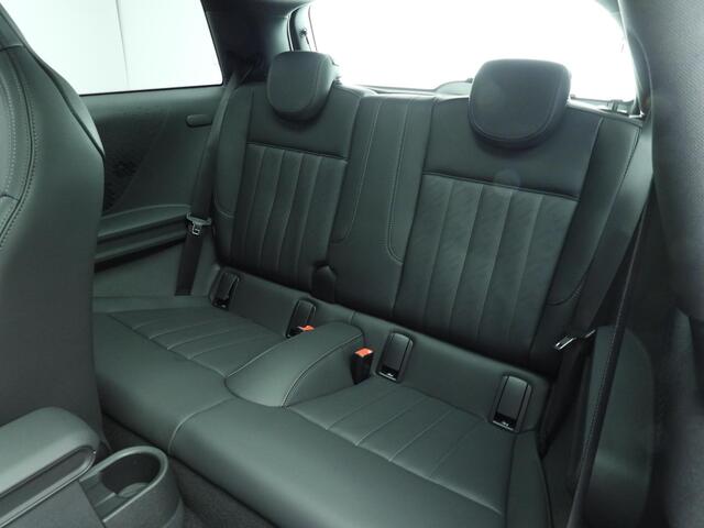 Mini COOPER 3-deurs C Automaat / Panoramadak / JCW Sportstoelen / Harman-Kardon / Head-up / Alu wielen 17 inch