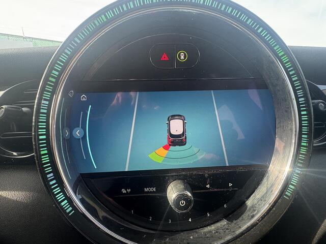 Mini COOPER Mini 1.5 Classic Navigatie | PDC