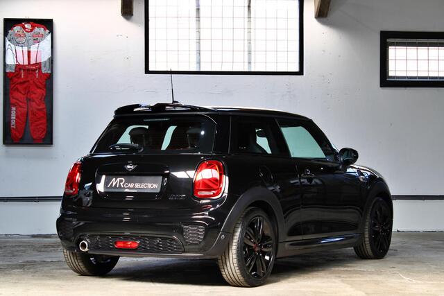 Mini COOPER Mini 1.5 Dalston Edition | John Cooper Works | Apple Carplay | Stoelverwarming | NL auto | 1e eigenaar |