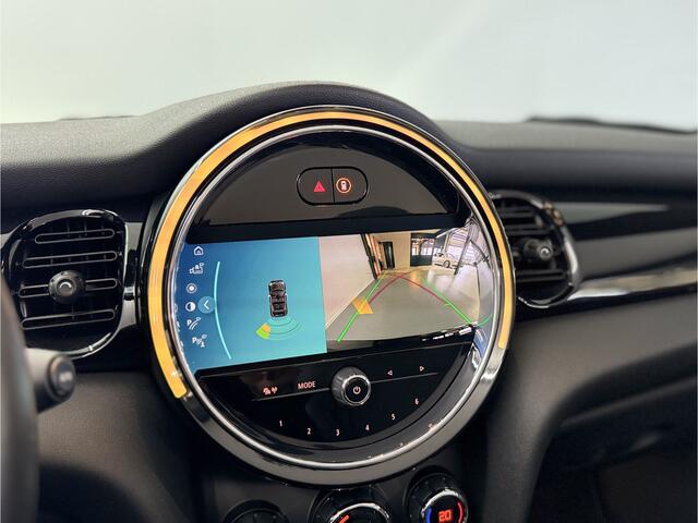 Mini COOPER Cabrio 1.5 AUT | Camera | Sportstoel | LED