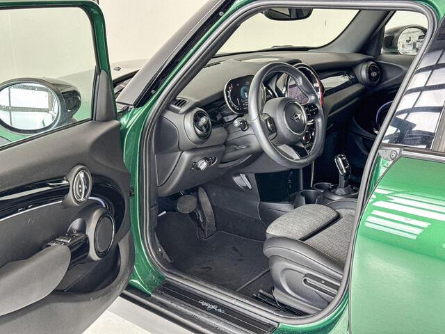 Mini COOPER 5-deurs Camden Go Edition Classic Premium Go Aut.