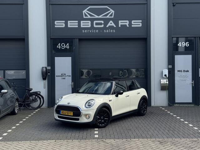 Mini COOPER Mini 1.5 Business Edition PANO, CARPLAY, PDC, LED, 2019 FACELIFT