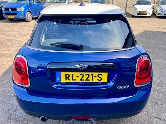 Mini COOPER 1.5 COOPER SERIOUS BUSI. NL AUTO NAP.
