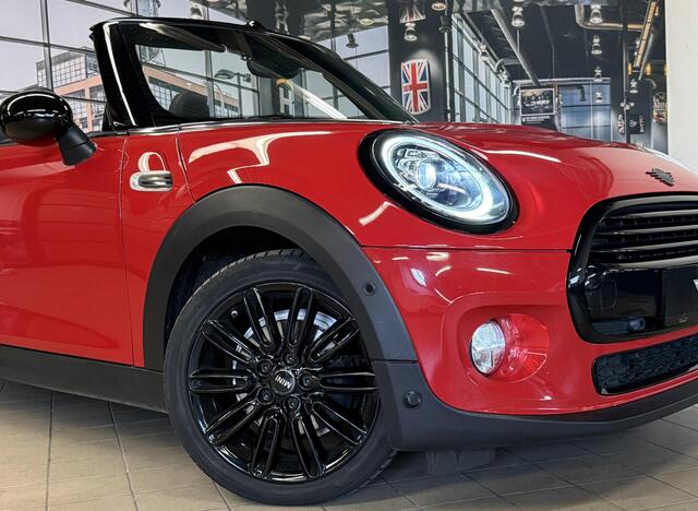 Mini COOPER CABRIO 136 pk CARPLAY NAVI LEDER UNION JACK FACELIFT