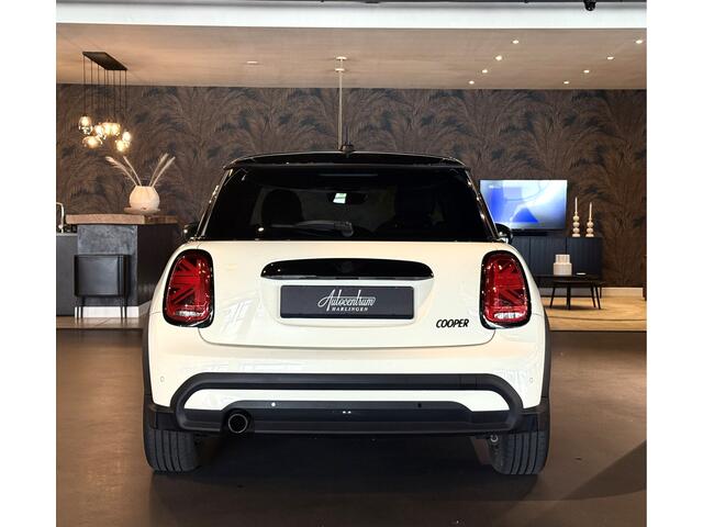 Mini COOPER Mini 1.5 Classic CAMDEN Uitv. I Automaat