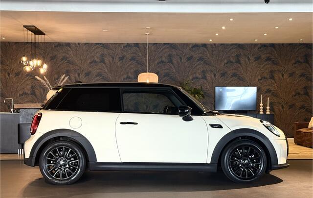 Mini COOPER Mini 1.5 Classic CAMDEN Uitv. I Automaat