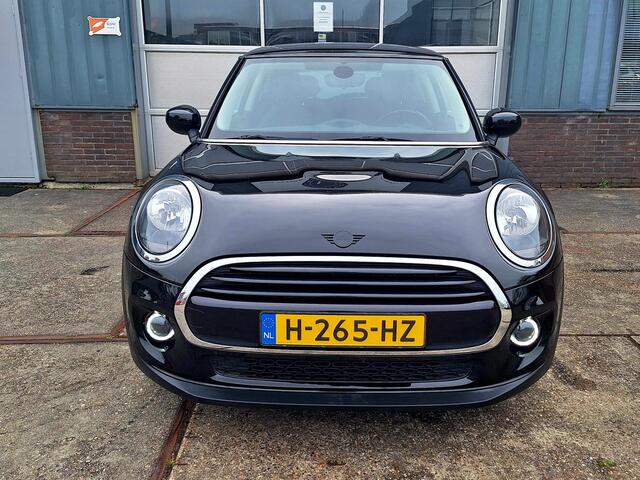 Mini COOPER Mini 1.5 Black, Navigatie, Airco, Dab, 17"Lm velgen, Bluetooth