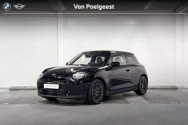 Mini COOPER 3-Deurs E Essential | Head-Up Display | Achteruitrijcamera | Stoelverwarming