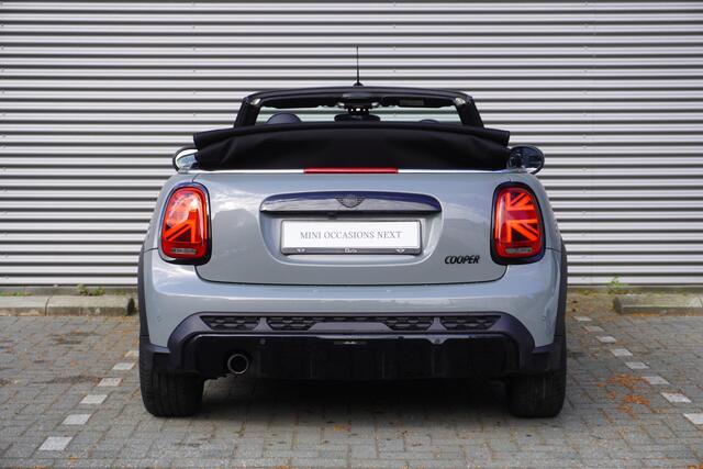 Mini COOPER Cabrio C John Cooper Works Uitvoering | Comfort Plus Pakket | Driving Assistant Pakket | Harman-Kardon sound system | Achteruitrijcamera