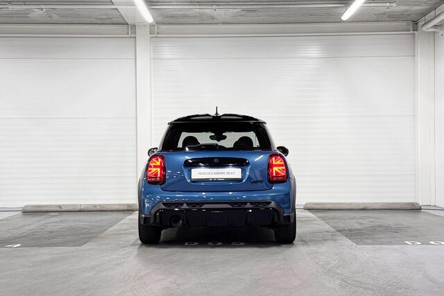 Mini COOPER 3-Deurs Resolute Go Edition | Panoramadak | Stoelverwarming | Achteruitrijcamera