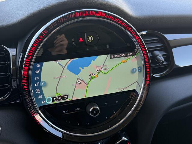 Mini COOPER Mini 1.5 136 PK Camden Plus Edition Automaat / Camera / Navigatie