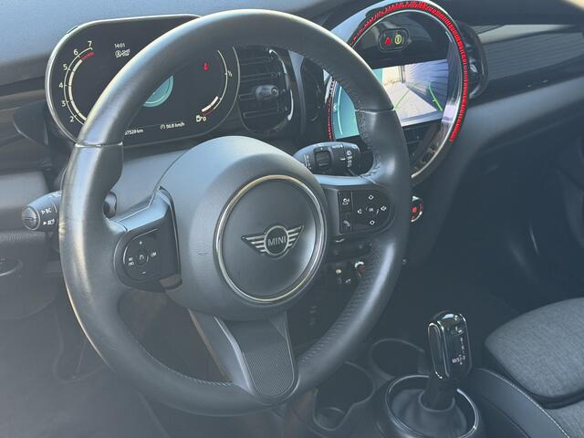 Mini COOPER Mini 1.5 136 PK Camden Plus Edition Automaat / Camera / Navigatie