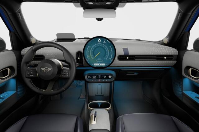 Mini COOPER 5-deurs 1.5 Cooper C Favoured L | 18 Inch Night Flash Spoke 2-tone | Opruimingsvoordeel