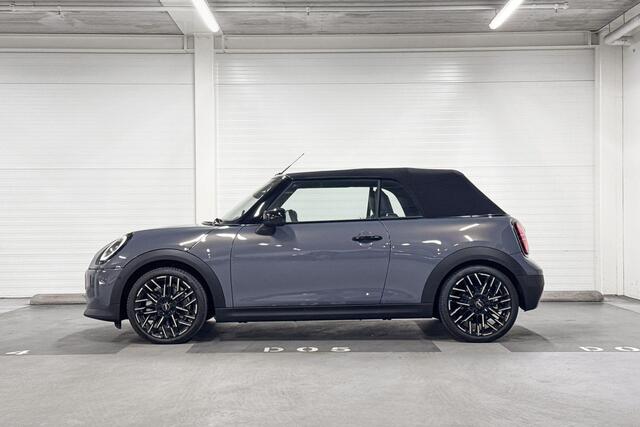 Mini COOPER Cabrio C | Favoured Uitvoering | Pakket L | 18" Night Flash Spoke 2-tone - Boost Deals