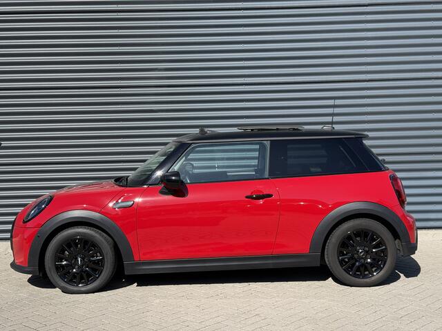 Mini COOPER Mini 1.5 Pano/H&K/Leder/Camera AS ZATERDAG TOT 12 UUR OPEN