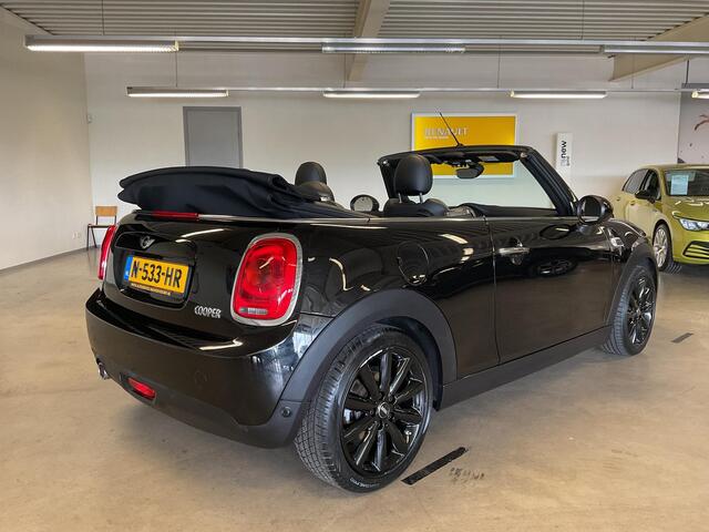Mini COOPER Mini Cabrio 1.5 Chili Serious Business