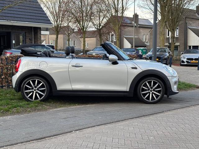 Mini COOPER Chilly ,Volleder int.,Navigatie,Bleutooth,Ledkoplampen,Parkeersensoren