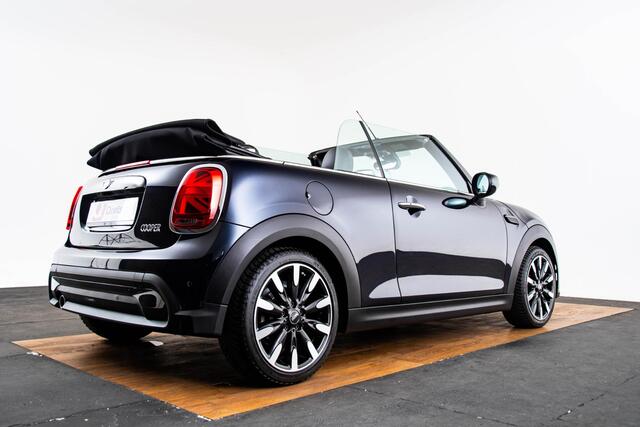 Mini COOPER Mini Cabrio 1.5 MINI Yours Binnenlichtpakket - Cruise Control - Stuurwielverwarming - Driving Assistant - Radio MINI Visual Boost - Comfort Access - Elektrisch verwarmbare voorstoelen - Achteruitrijcamera -