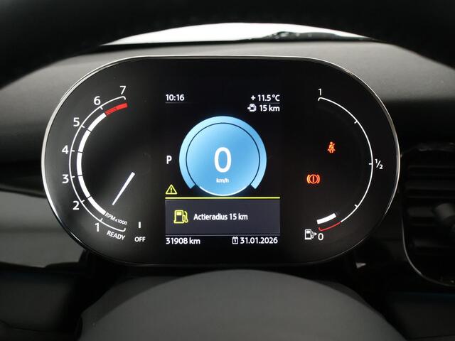Mini COOPER 3-Deurs 1.5 Sports Classic Automaat | Apple Carplay & AndroidAUTO | Parkeersensoren | 1e eigenaar |