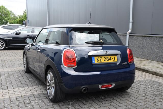 Mini COOPER 3-Deurs 1.5 Chili Serious Business | 1e eigenaar | Volledig BMW-MINI onderhouden | Zomer /- winterbandenset |