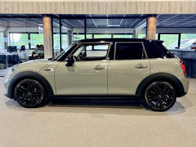 Mini COOPER 5-Deurs 1.5 Navigatie | Cruise | Airco | NAP | Zeer nette auto