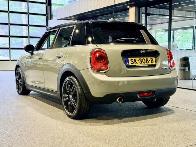 Mini COOPER 5-Deurs 1.5 Navigatie | Cruise | Airco | NAP | Zeer nette auto