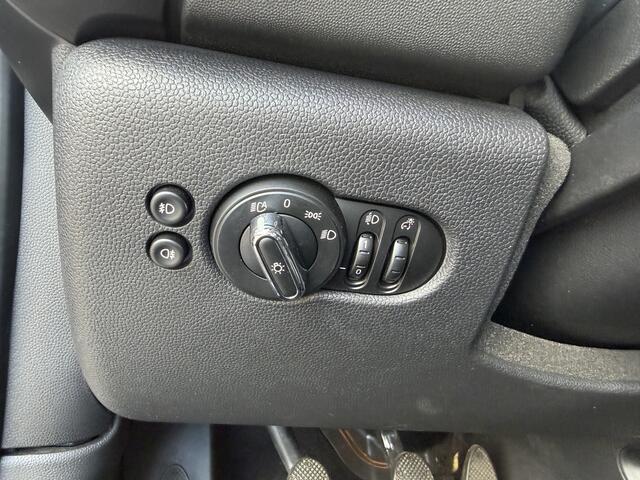 Mini COOPER 5-Deurs 1.5 Pepper Carplay/Clima