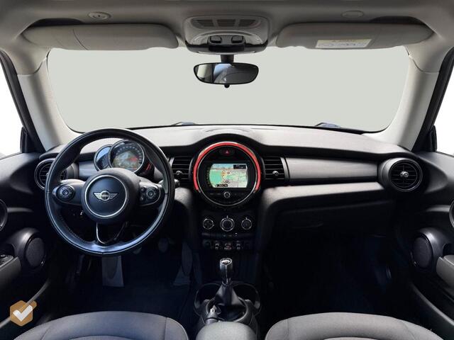 Mini COOPER 1.5 Cooper Business NL-Auto *Geen Afl. kosten*