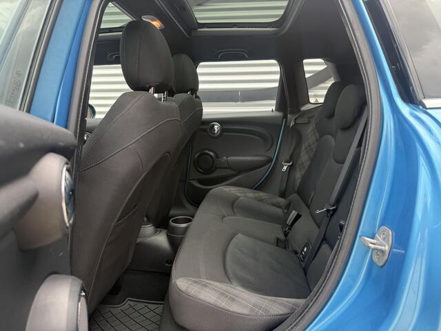 Mini COOPER 5-Deurs 1.5 2e Eigenaar|Cruise|Pano|PDC|Navi|Elek ramen|N.A.P|APK tot 11-2026