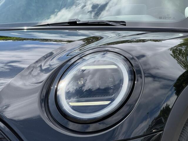 Mini COOPER Mini 1.5 C | Classic S | Panorama | Stuur + Stoelverw. | Harman/Kardon | Head-Up